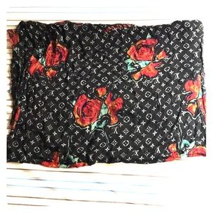 Louis Vuitton scarf